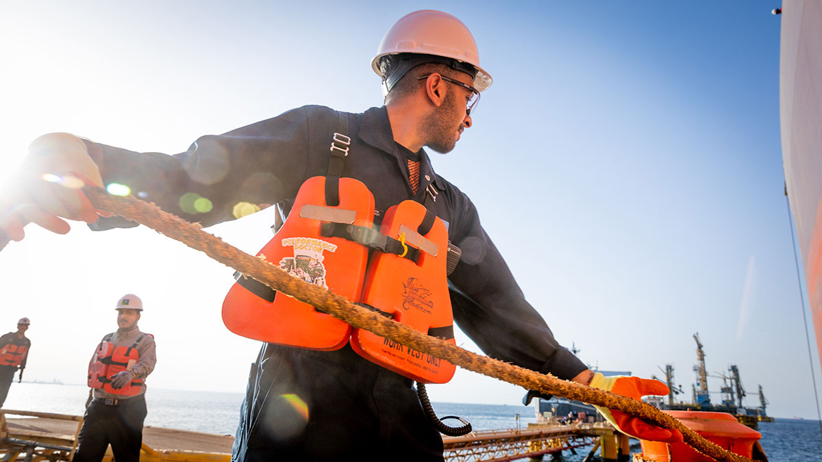 نظرة عامة على إدارة الأعمال البحرية في أرامكو