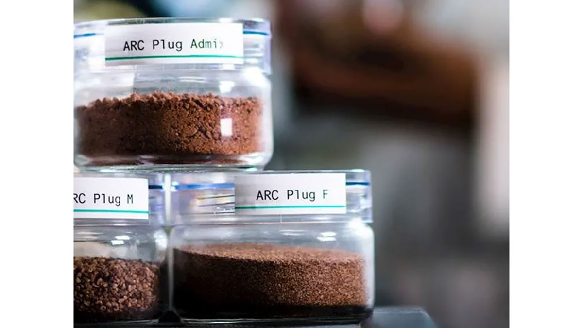 Elements ARC Plug materials in glass jars