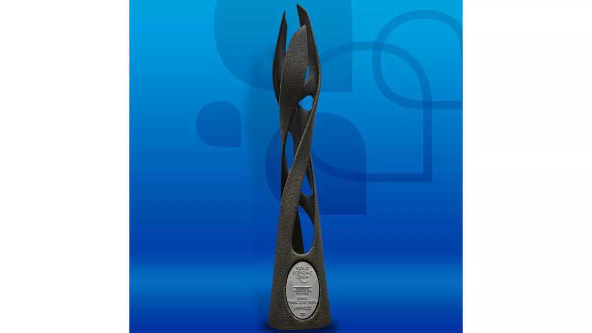 Aramco's Yanbu' Refinery has won the World Economic Forum's Global Lighthouse award, the third company site to earn such distinctions