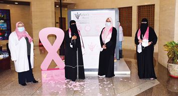 خدمات أحياء السكن في جدة تشارك في التوعية بسرطان الثدي