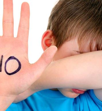 لماذا يقول الأطفال الصغار "لا" لوالديهم؟