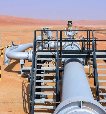 أعمال خطوط الأنابيب.. إدارة شرايين الطاقة ورعاية البيئة