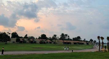 التقط صورة: غروب خريفي على رأس تنورة