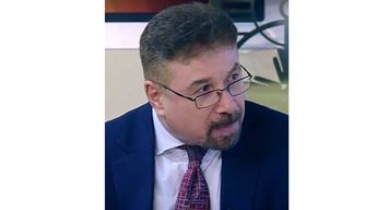 إطلالة: النخب الجديدة في مواقع التواصل