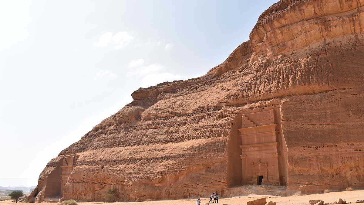 عصورٌ وحضارات تكشفها المعالم التاريخية في العلا