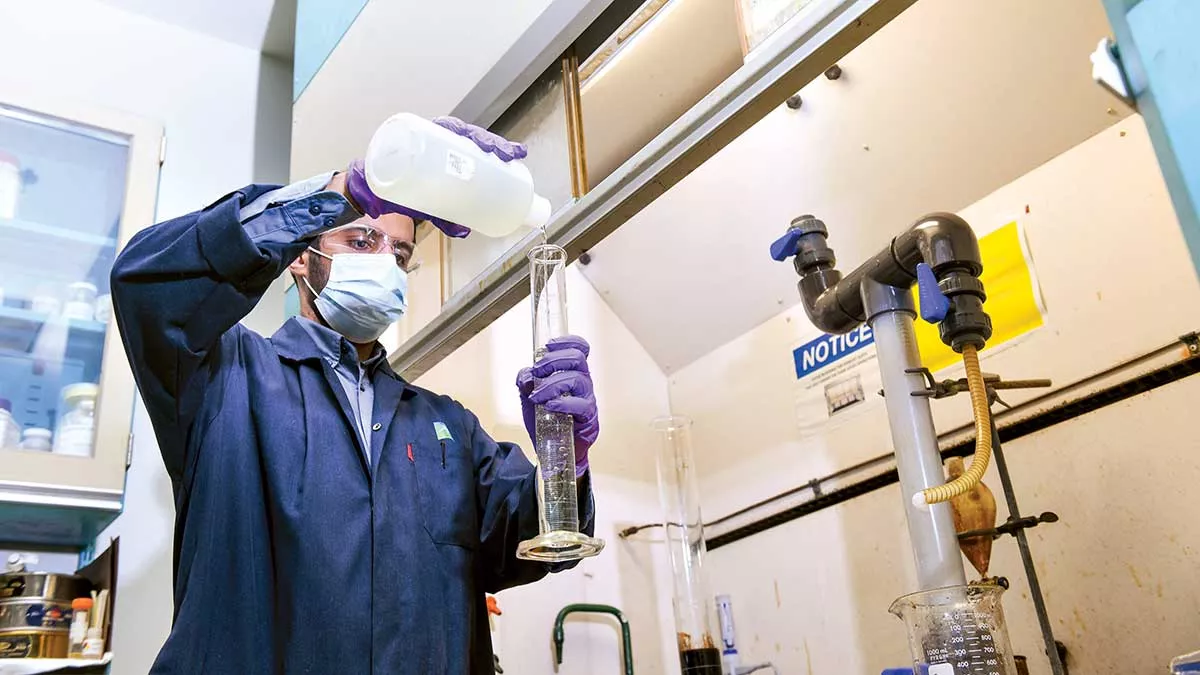 Mohammed alYami at the lab