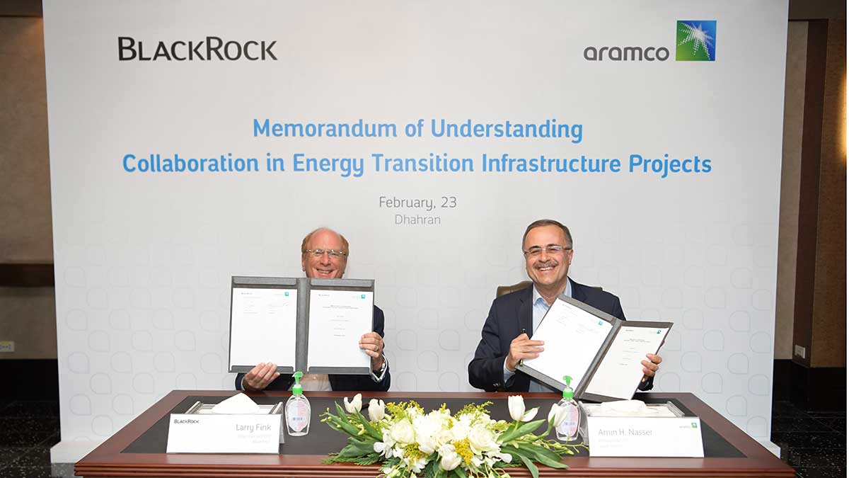 Aramco BlackRock Hassana investor consortium close pipelines deal