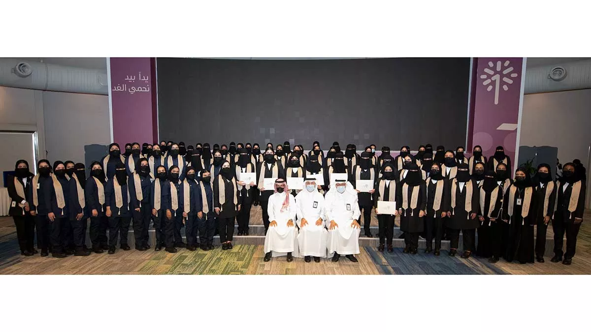أرامكو السعودية تحتفل بتخريج 78 متدربة في أول دفعة بمجال السلامة والأمن الصناعي 