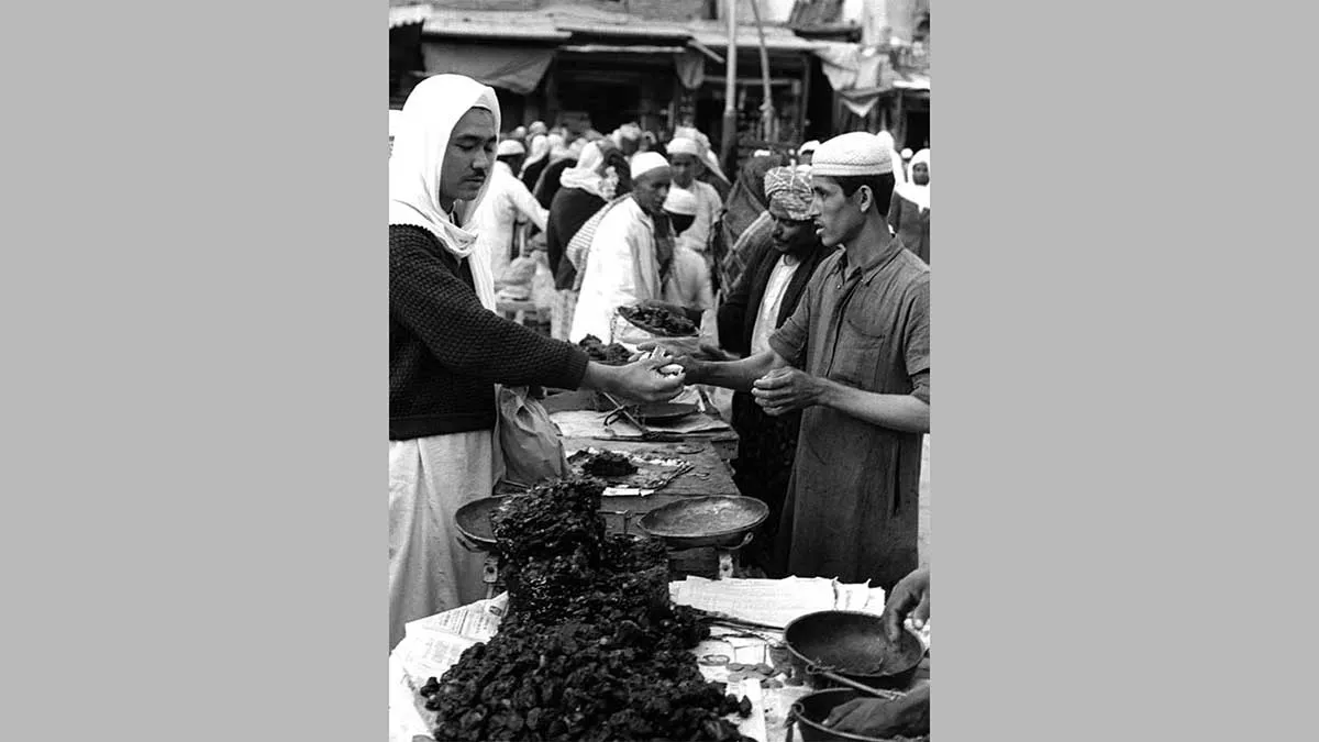 سوق التمور في المدينة المنورة