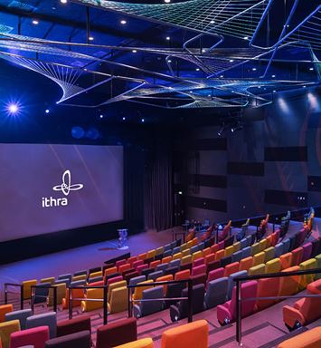 افتتـاح الدورة الثامنـة بفـلم "رقم هاتف قديـم".. 80 فلمًا في مهرجان أفلام السعودية في إثراء