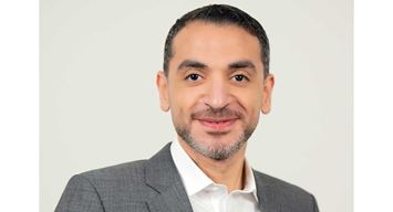 إضاءة: لعنة المعرفة
