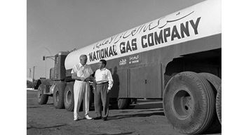 ذاكرة فوتوغرافية: بدايات دعم أرامكو لأصحاب المشاريع