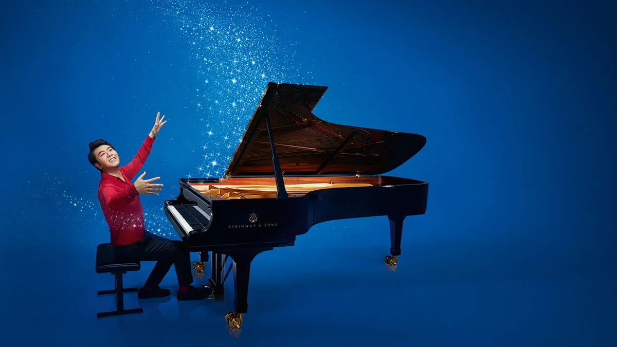 لأول مرة.. عازف البيانو العالمي ( لانغ لانغ ) على مسرح إثراء 