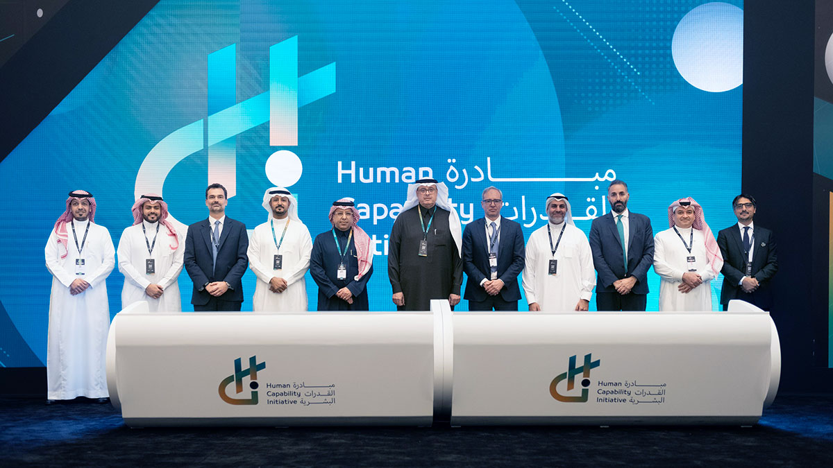 aramco signs agreement with consulting companies