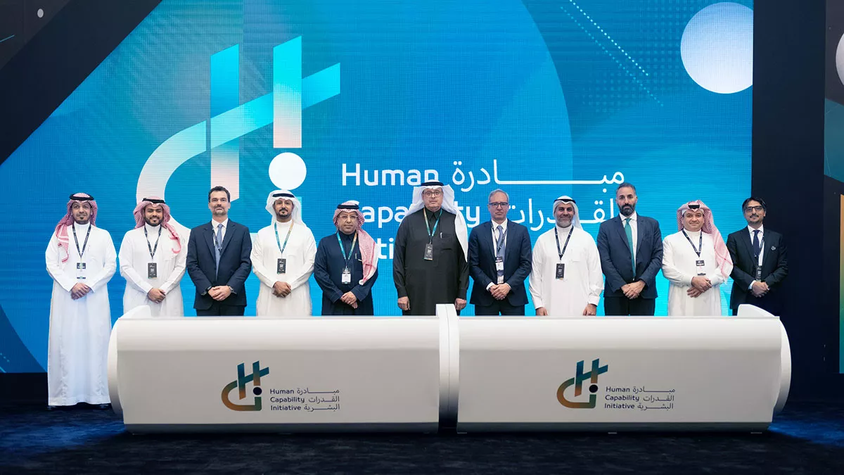 aramco signs agreement with consulting companies