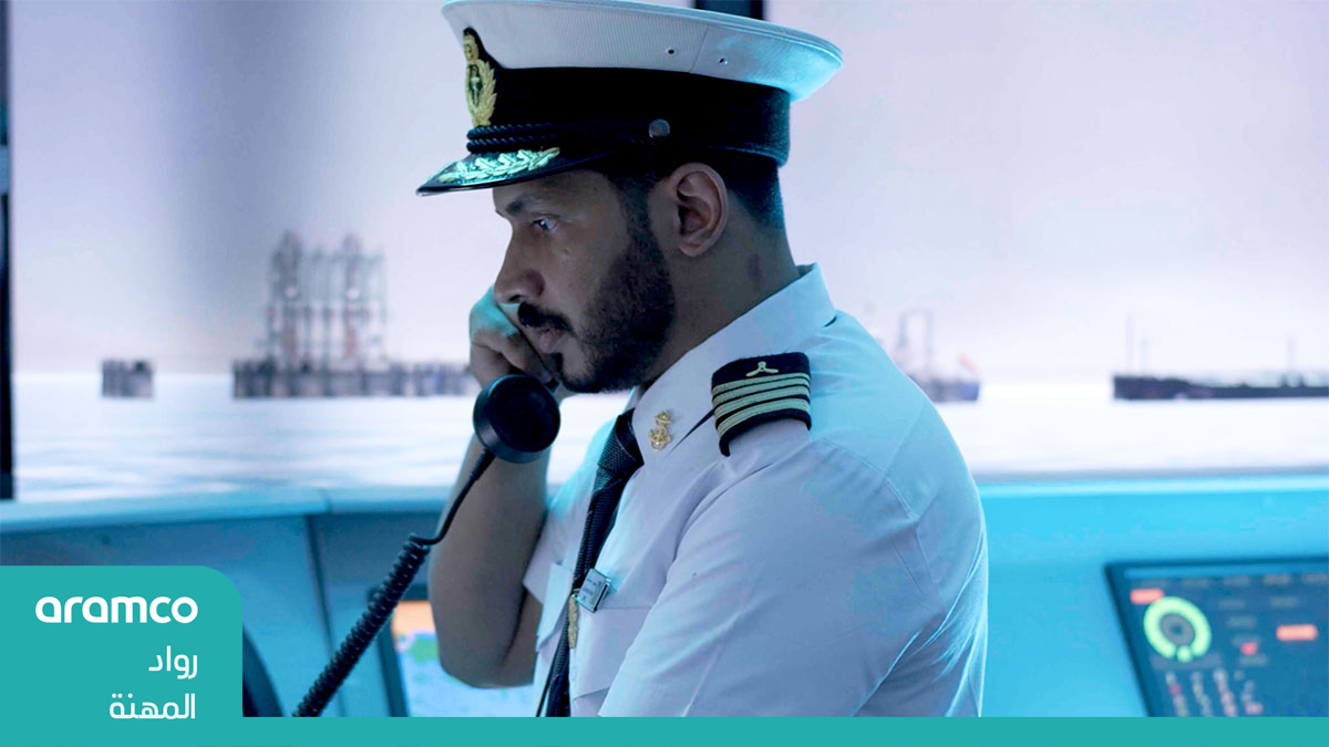 فيديو: خبراؤنا في الأعمال البحرية