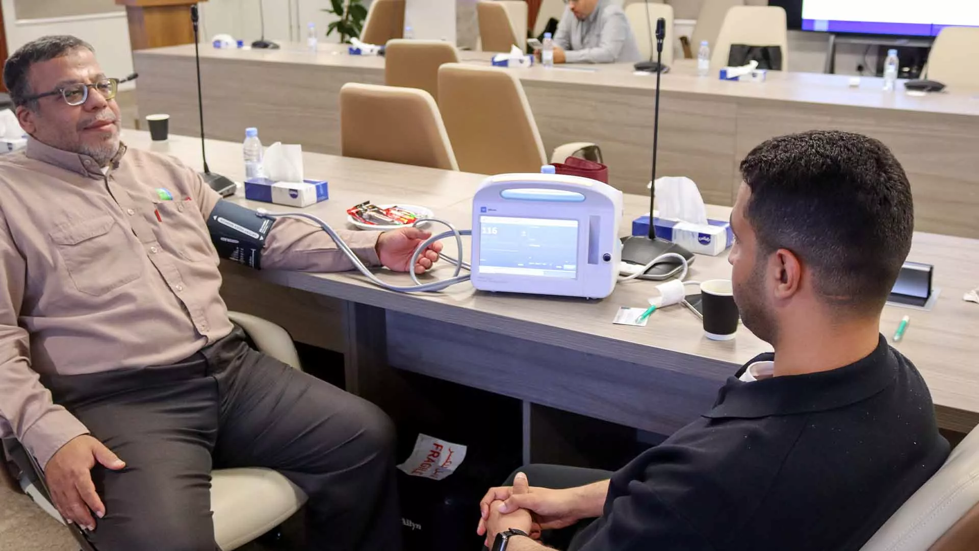 إدارة مشاريع زيادة الإنتاج في الفاضلي تستضيف مخيم العناية بصحة القلب