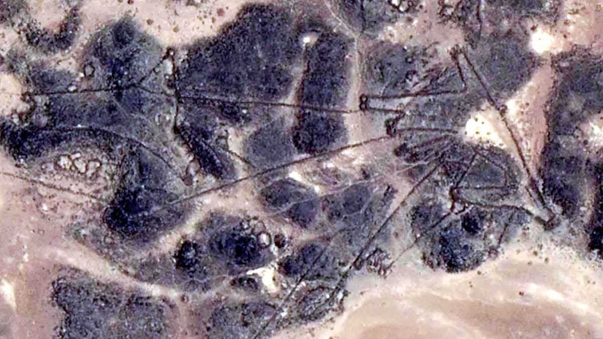 Mustatils: Mysterious structures visible from space