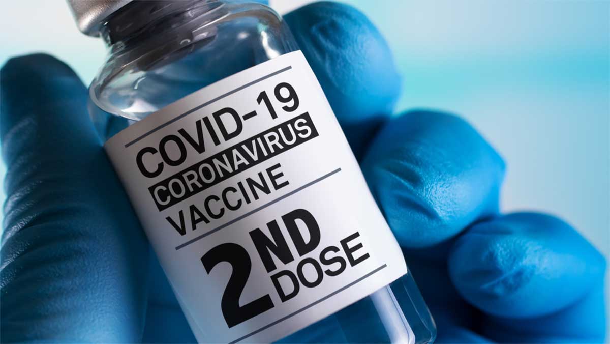 Shutterstock COVID-19 second vaccine jab at Johns Hopkins Aramco Healthcare