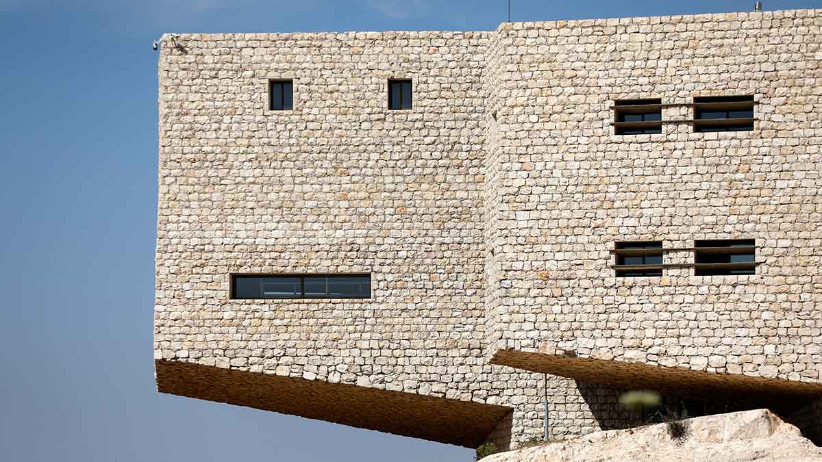 Aramco-World-architect-Khammash-Ajloun-Forest-1 building