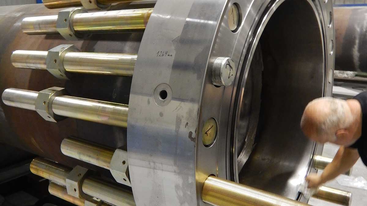 Marjan employs flanges on subsea pipelines