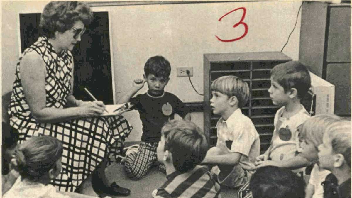1976 first day of classes in September for Aramco school children