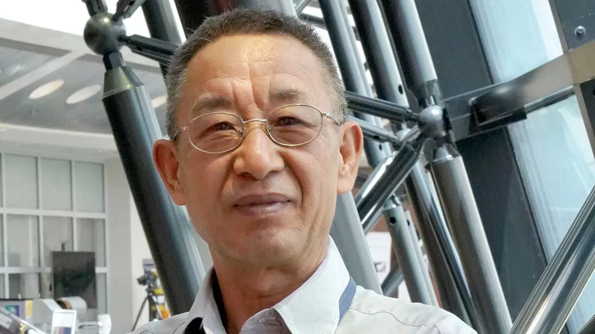 Aramco research and development scientist Qwei Wang NACE award
