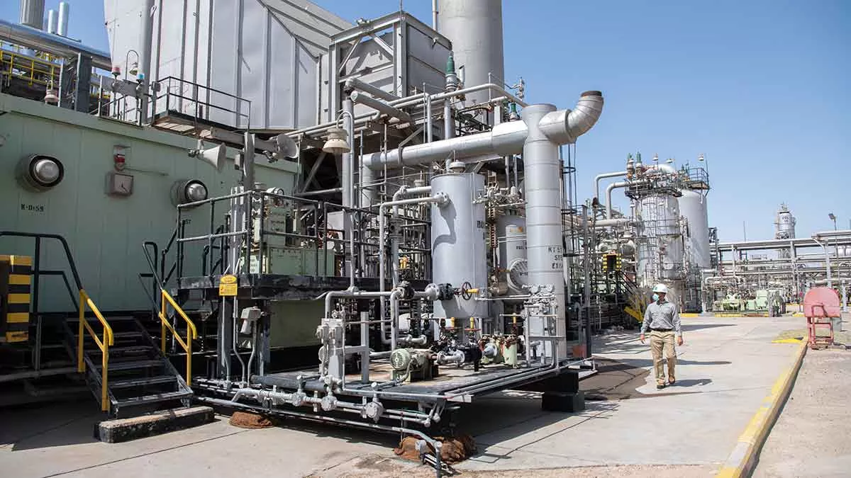 Aramco Hydrocarbon Journey Maintenance Abqaiq KT-501 