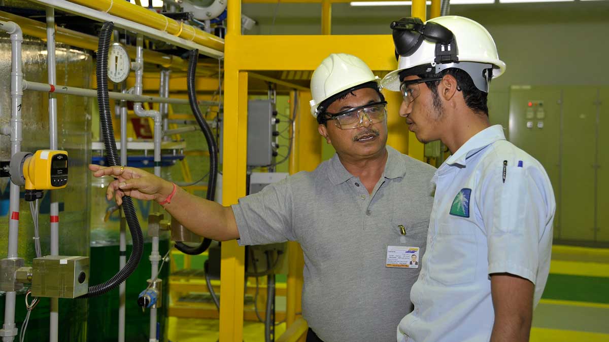 Aramco employees