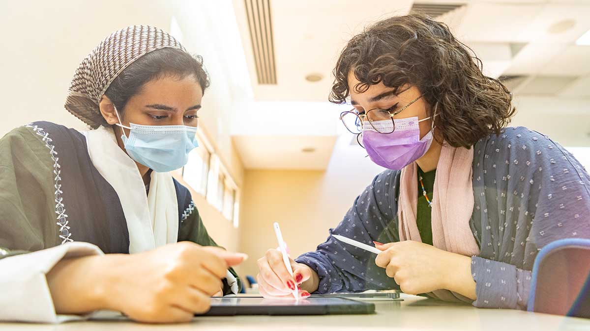Aramco College Degree Program for Non Employee sCDPNE women study