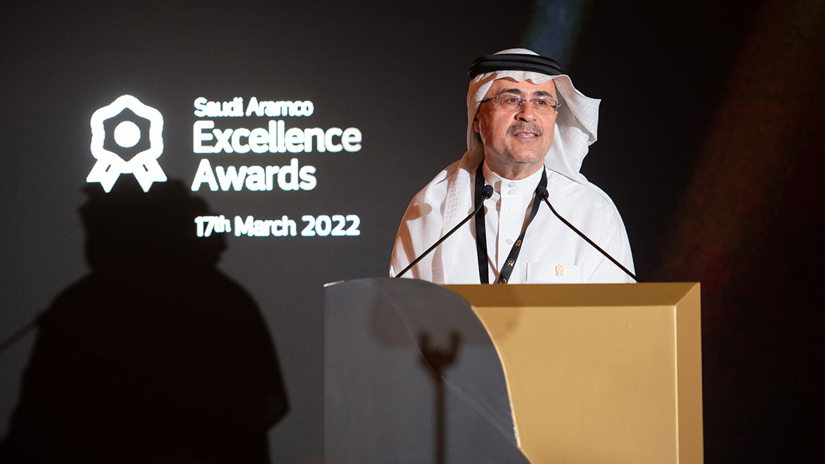 CEO-speaks-at-Excellence-Awards