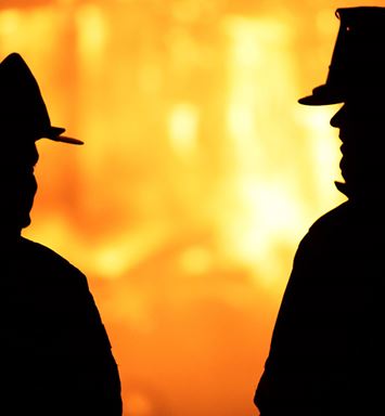 إطفائي العضيلية ينقذ الأرواح في ميامي