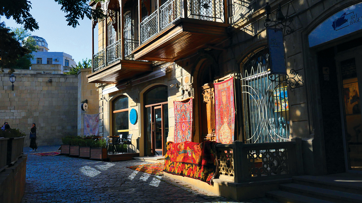 Travel-story-Azerbaijan-carpet-shop