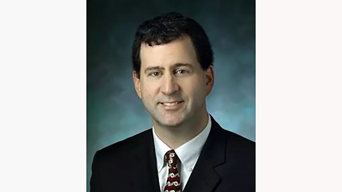 Dr. Michael Schweitzer from JHM Johns Hopkins Aramco Healthcare visiting rounds