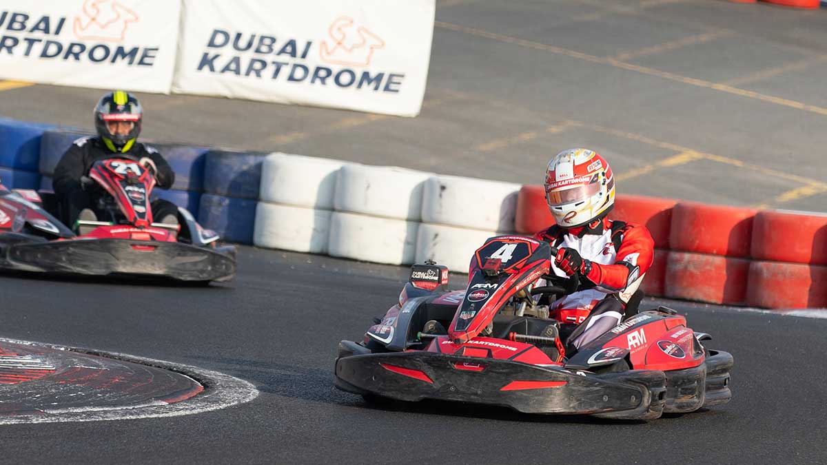 Redline racing team in action