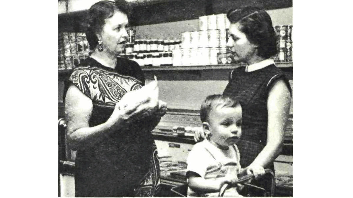 1955 Aramco information service launched at commissary in Dhahran