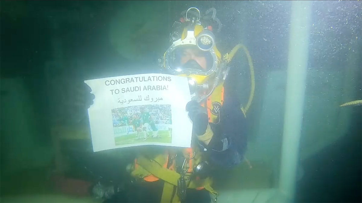 VIDEO: Fans provide up close look at the first week World Cup action