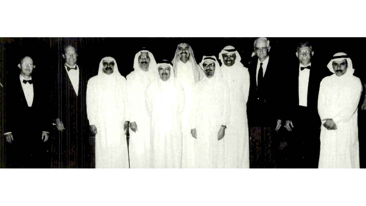 This Day in History (1994): Naimi presents Rolling Hills Country Club CEO Cup Awards