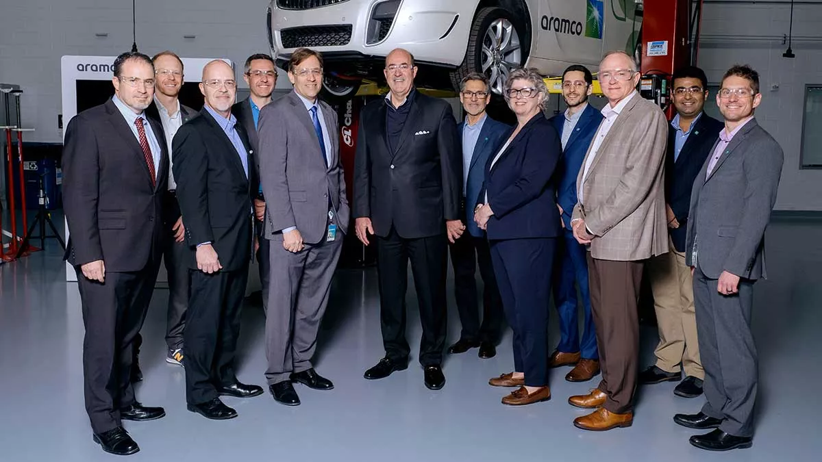 Leaders from Gulfstream Aerospace visit Aramco's Detroit research center