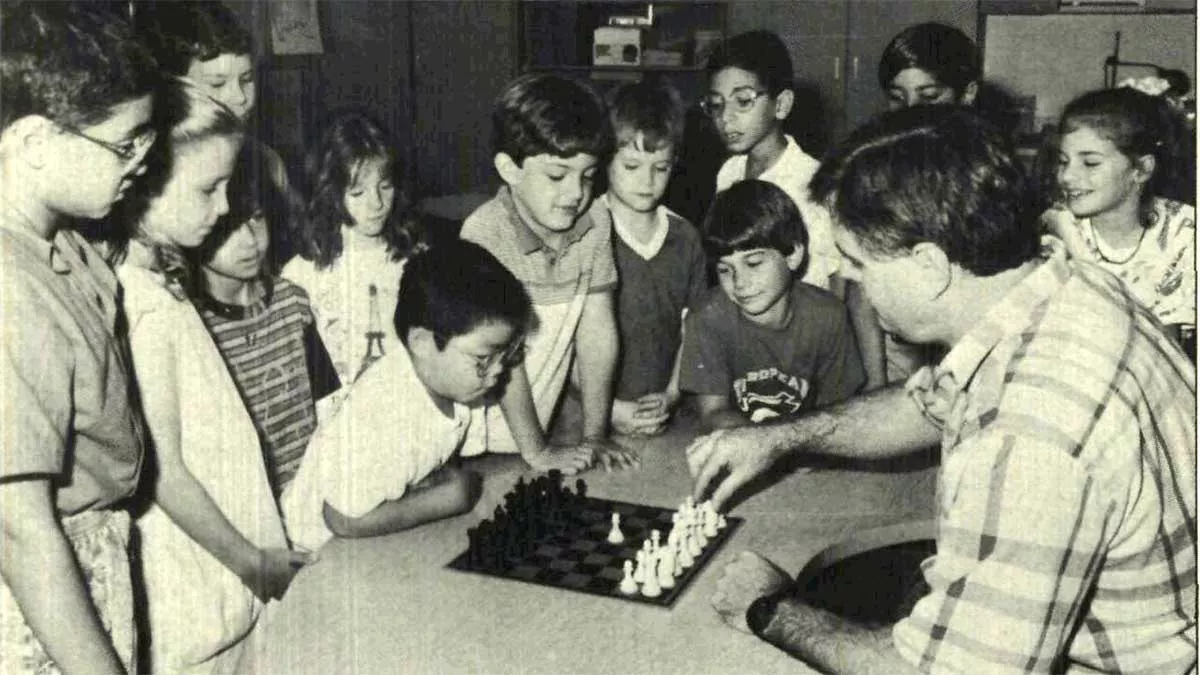 May 23 1990 intersession chess session in Dhahran