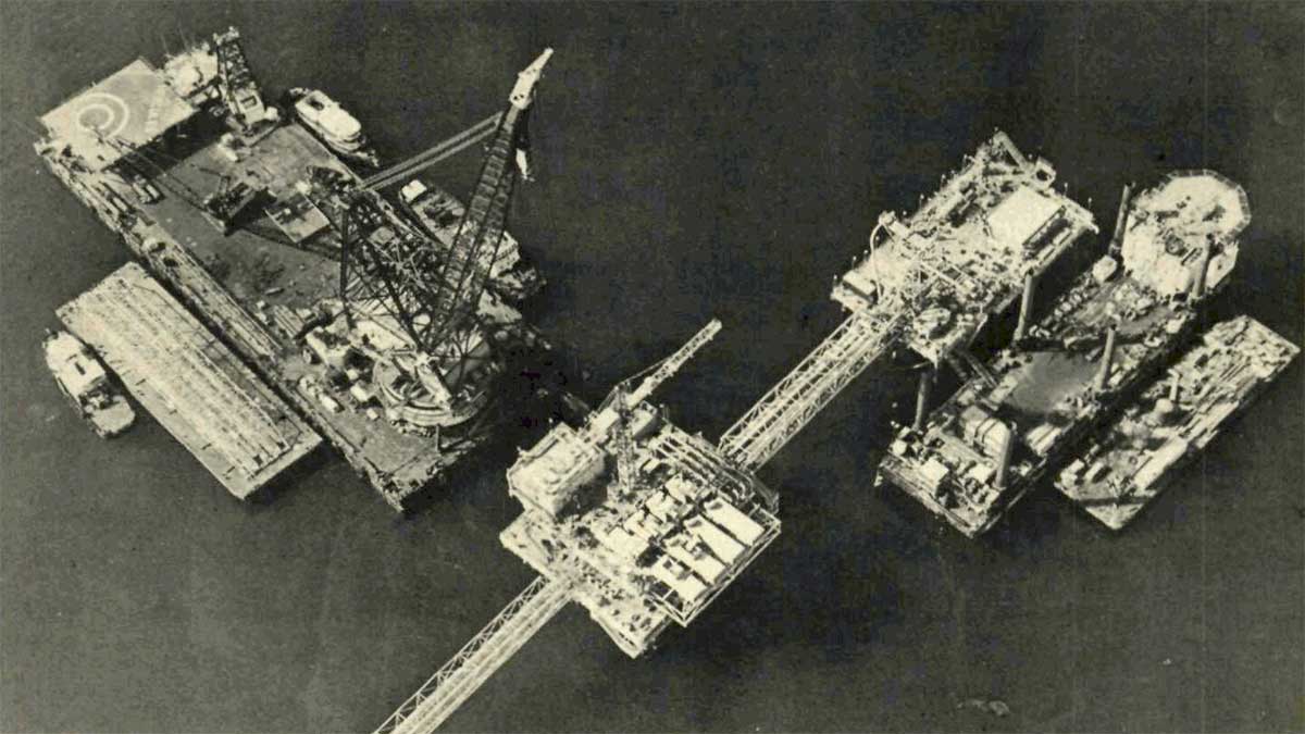 1978 Zuluf GOSP construction progress