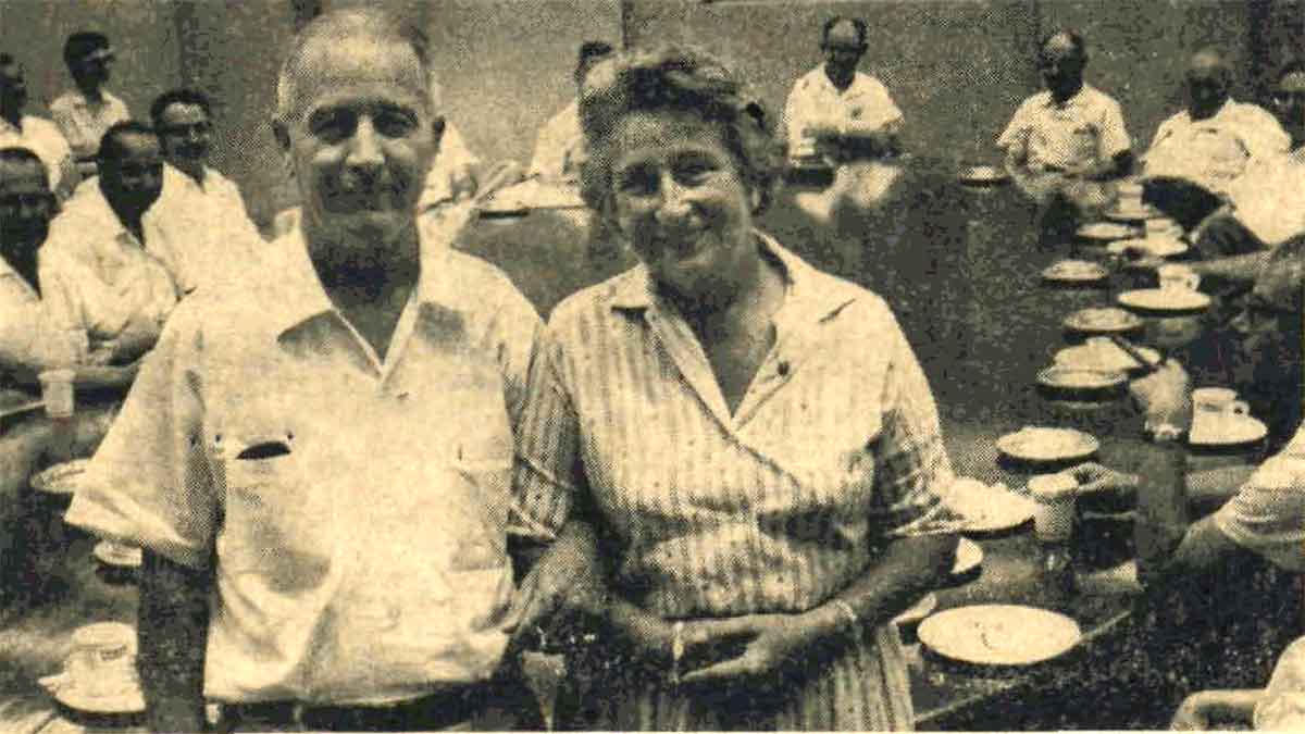 1962 Barbara St. John first woman to earn 20 year service award at Aramco 1962
