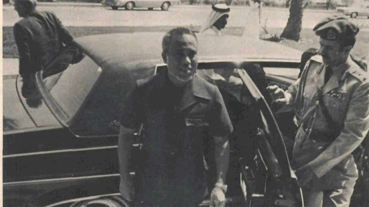 President of Guinea-Bissau visits Aramco in 1977