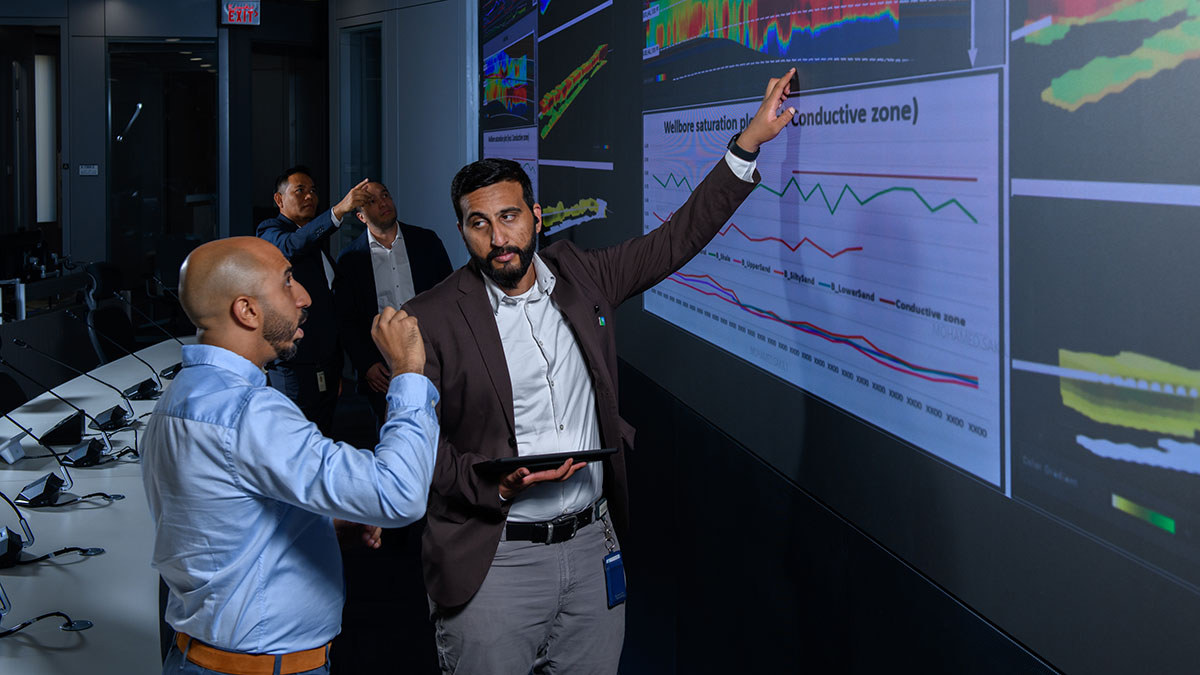drilling technology feature Aramco Abdullah A. Alshehri  on real-time map