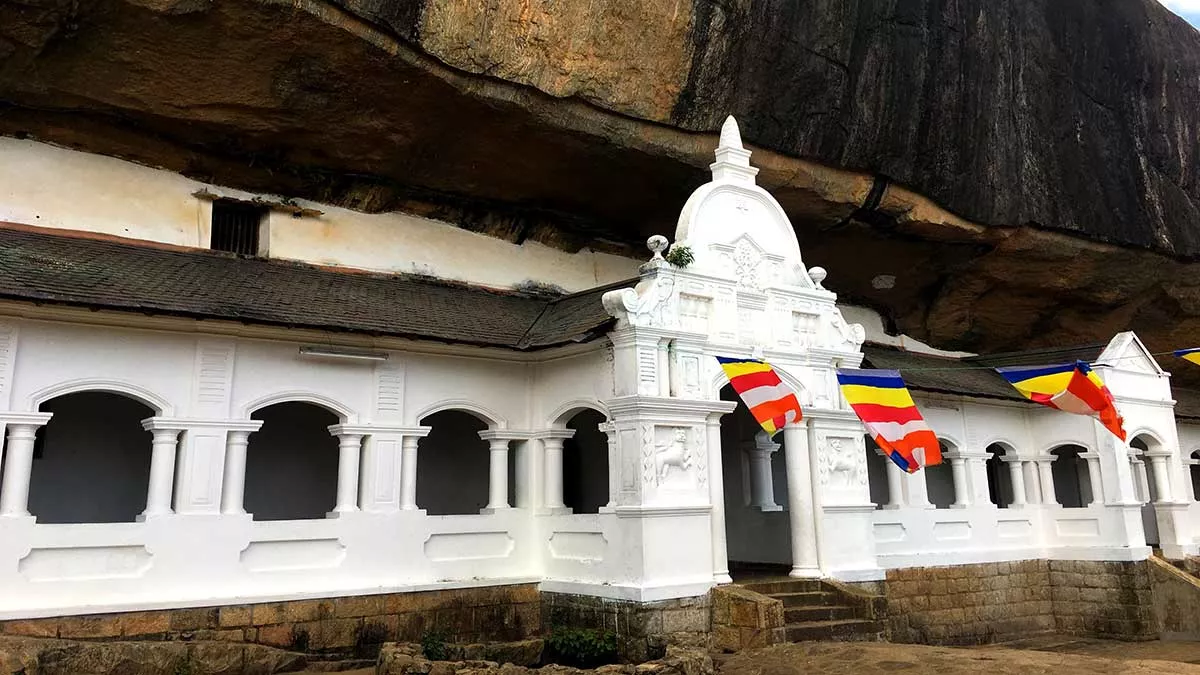 Aramcon travel Sri Lanka Dambulla