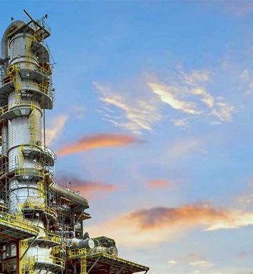 فيديو: كيف يُسهم مجمع مصفاة جازان في تحقيق منظومة طاقة أكثر ذكاءً وأقل انبعاثًا للكربون؟