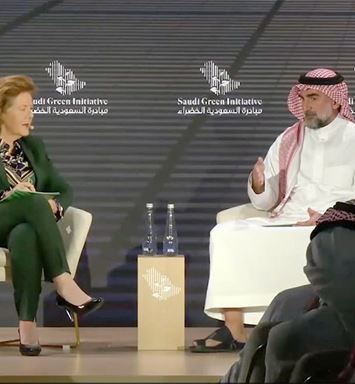الرميّان يدعو العالم إلى اتباع نهج عملي متعدد المراحل لمواجهة تحديات خفض الانبعاثات