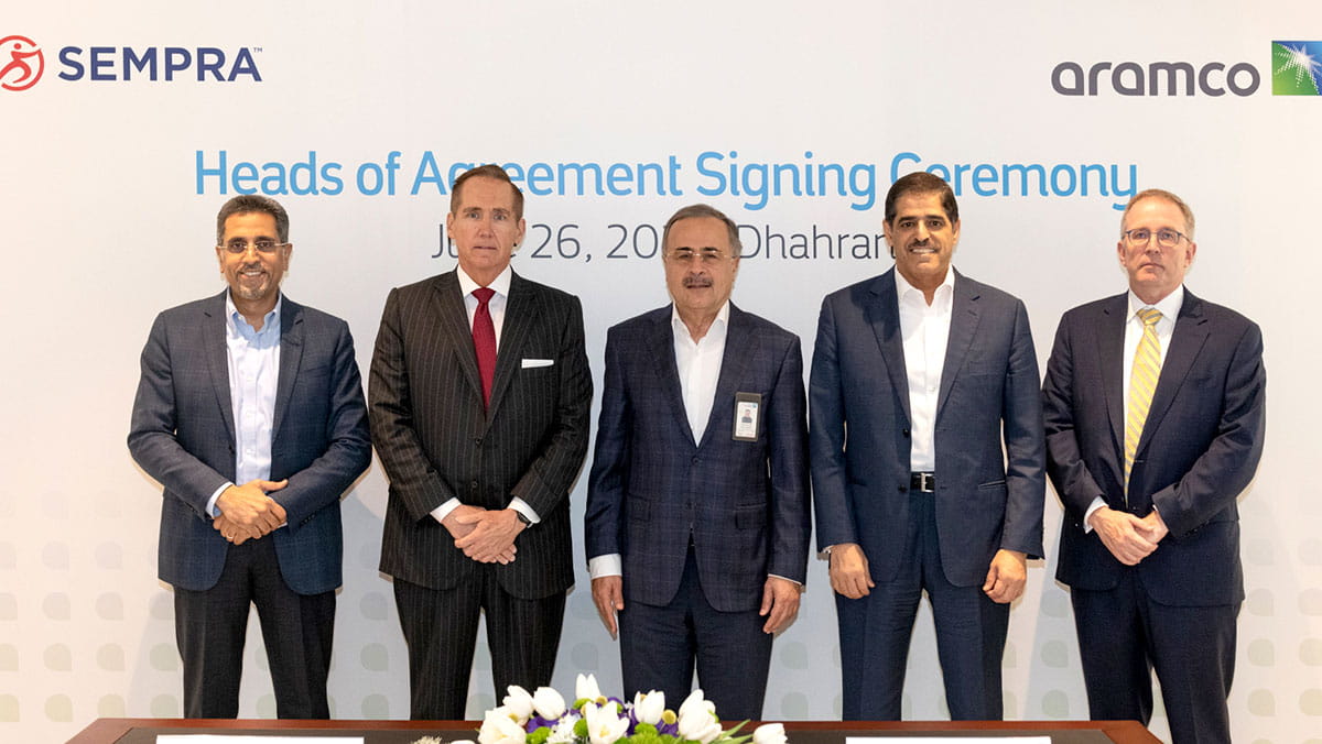 Aramco-Sempra-signing-ceremony AGREEMENT for LNG takeoff in U.S.