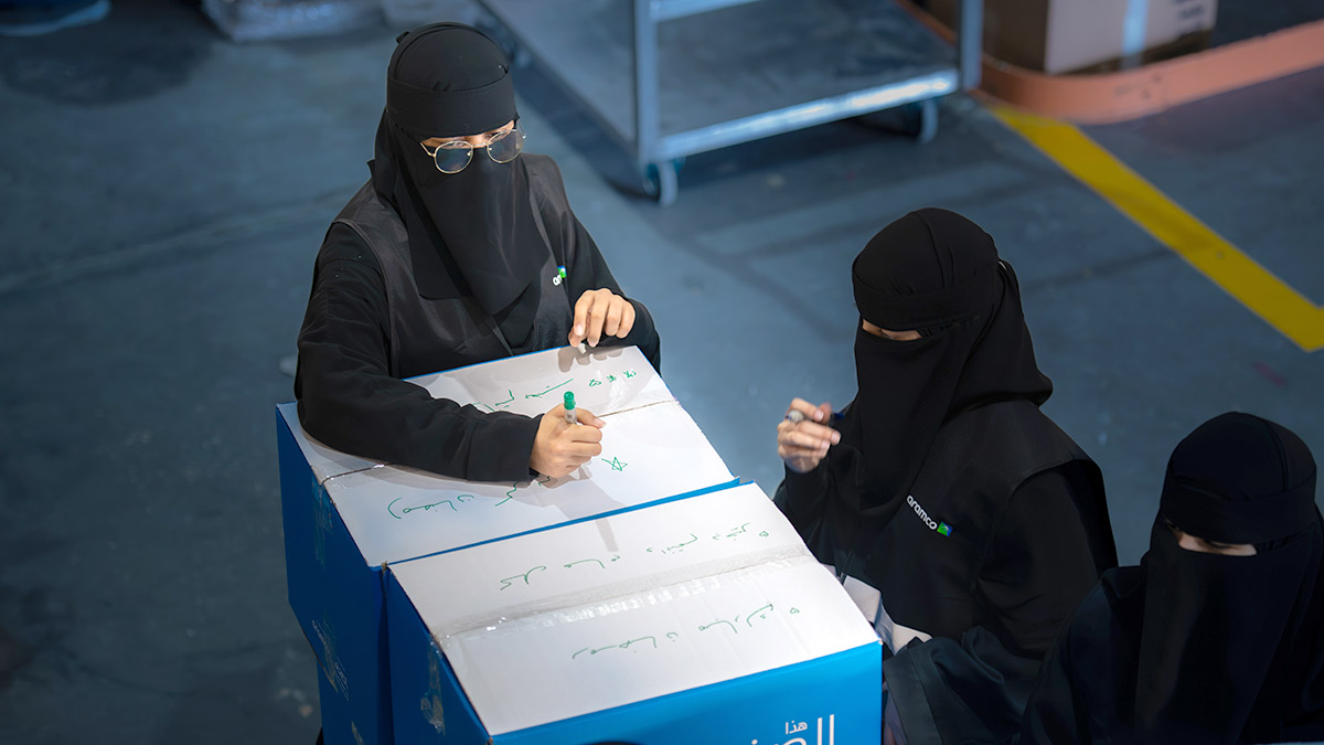 Bluebox Initiative helps those in need, brings community together