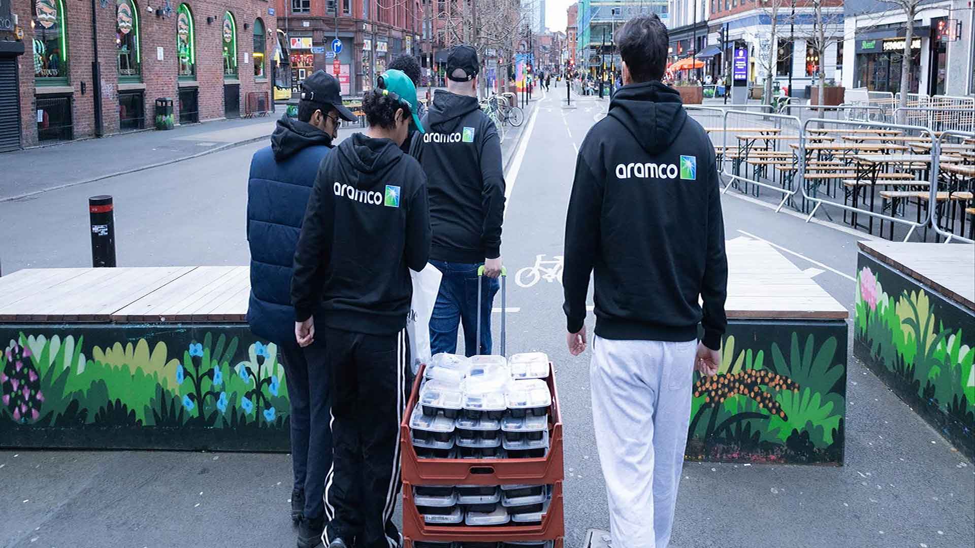 Ramadan spirit of giving on the streets of Manchester